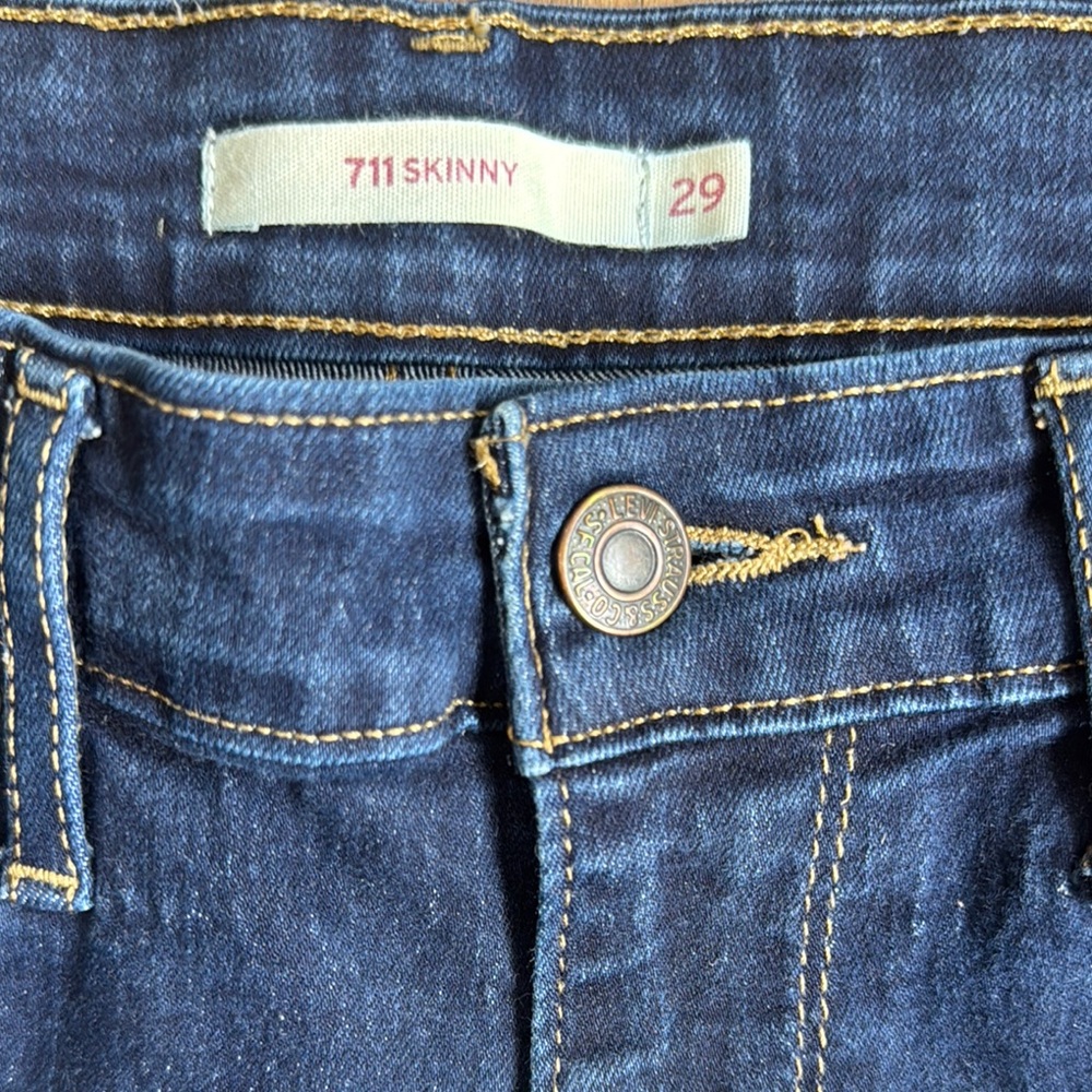 Levi's 711 Skinny Dark Blue Jeans Size 29 - Picture 4 of 9